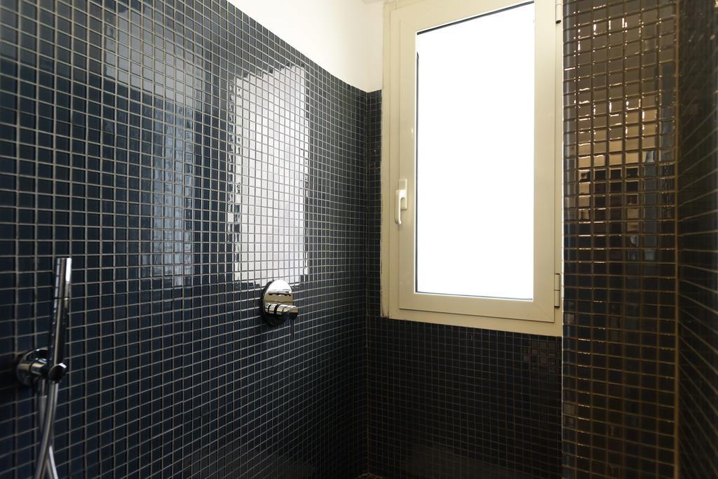 Bright And Comfy 3 Bedroom In Monti Rom